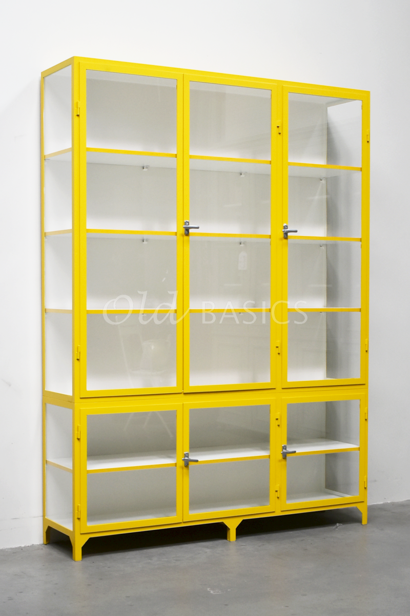 Apothekerskast Vitrine, 3 deuren, RAL1032, geel, materiaal staal